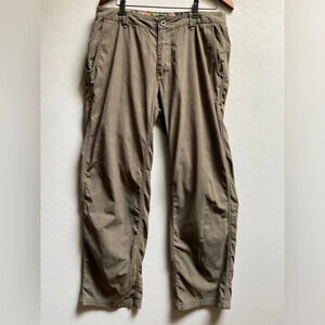 Lululemon Athletica checkered plaid straight leg khaki  athletic pants Sz 34